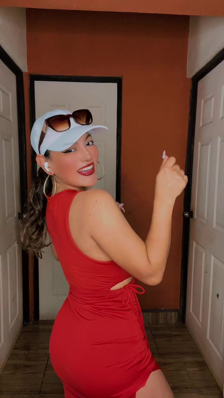 @Alejandra Ramirez☀️