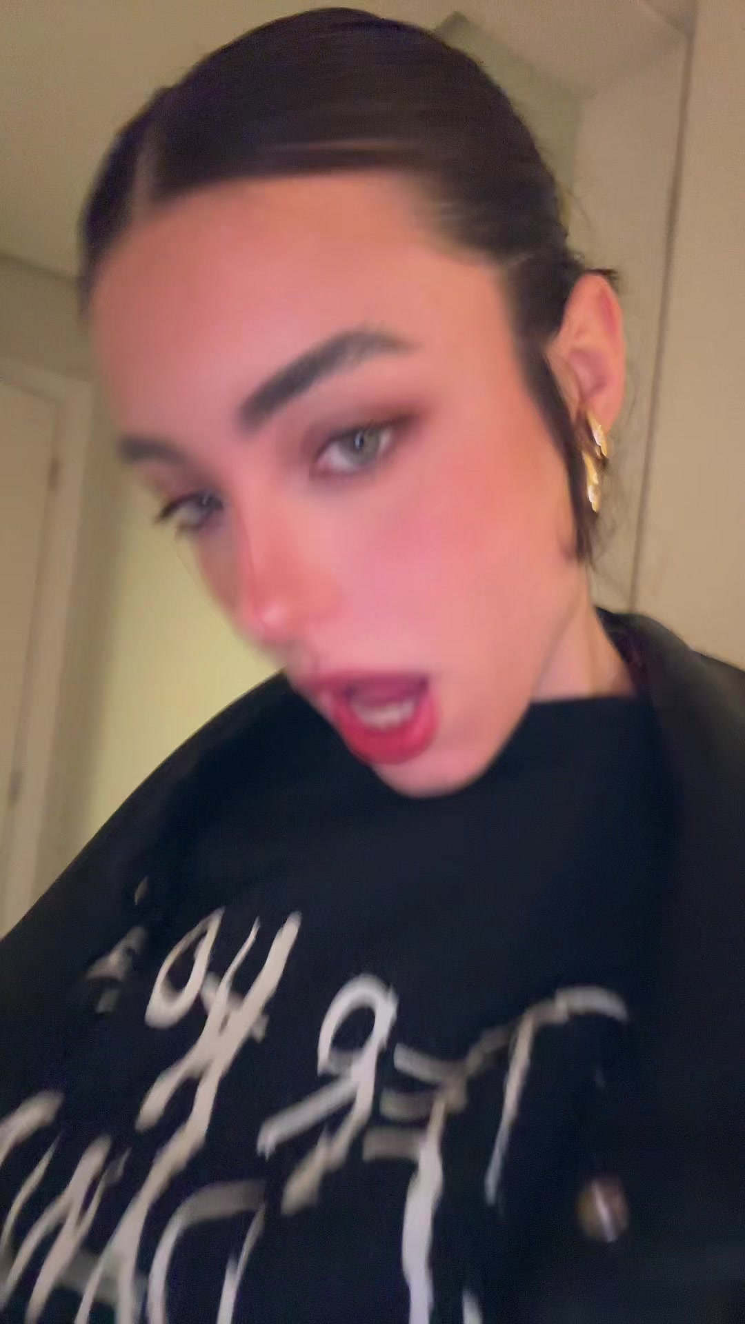 @julia