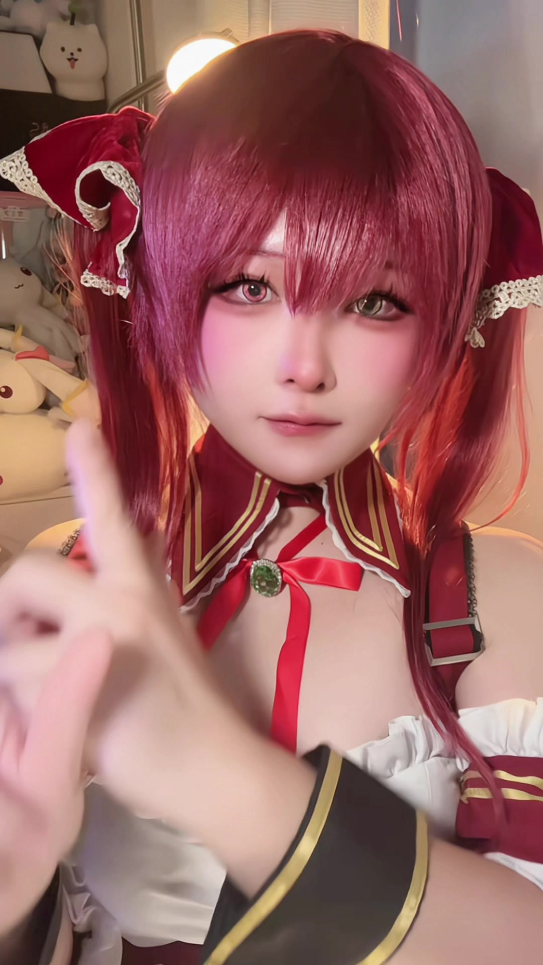 @かなで