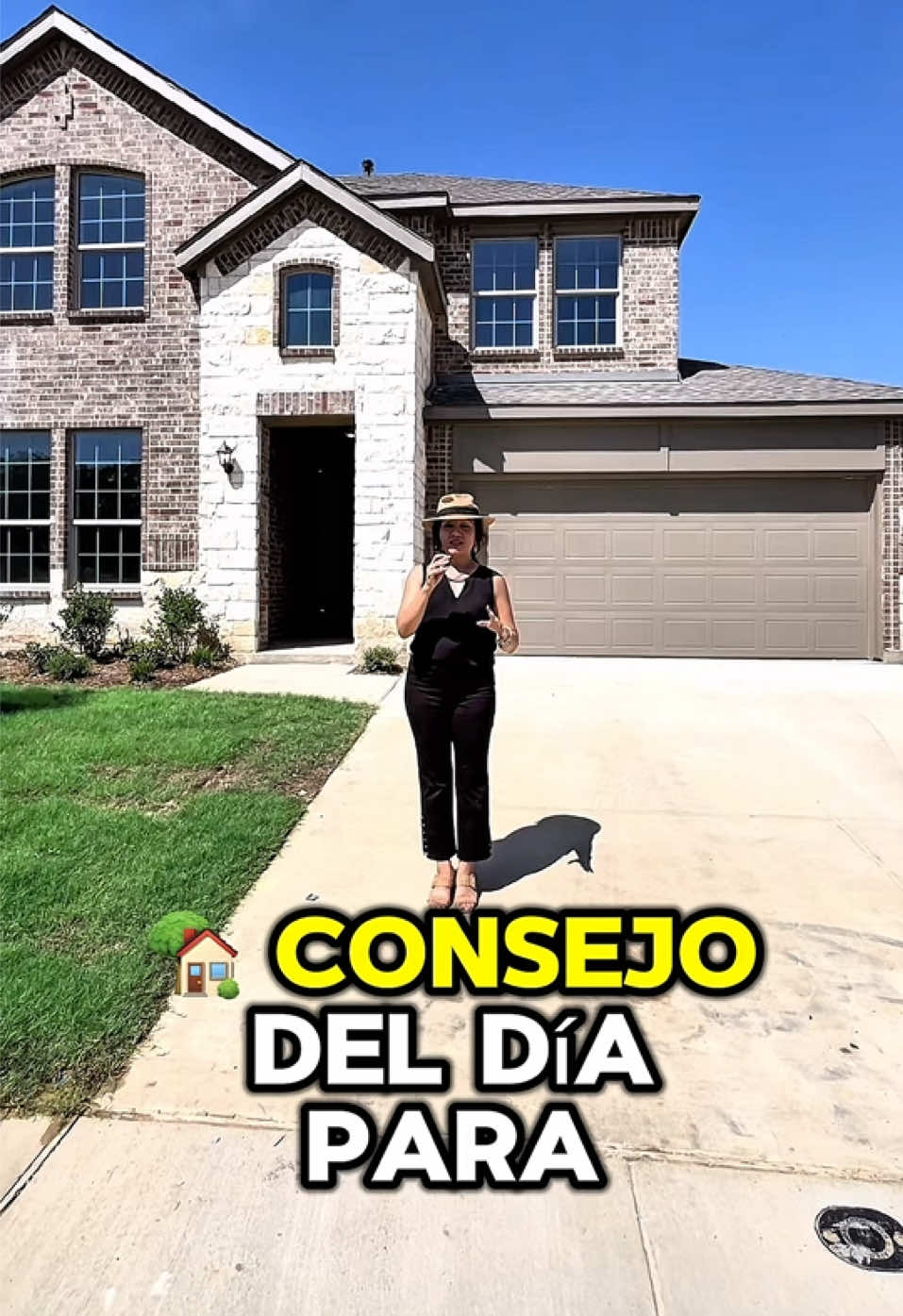 @monicalivingtexas