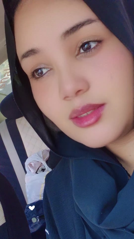 @Q𝑢𝑒𝑒𝑛🄱etty👸🦅
