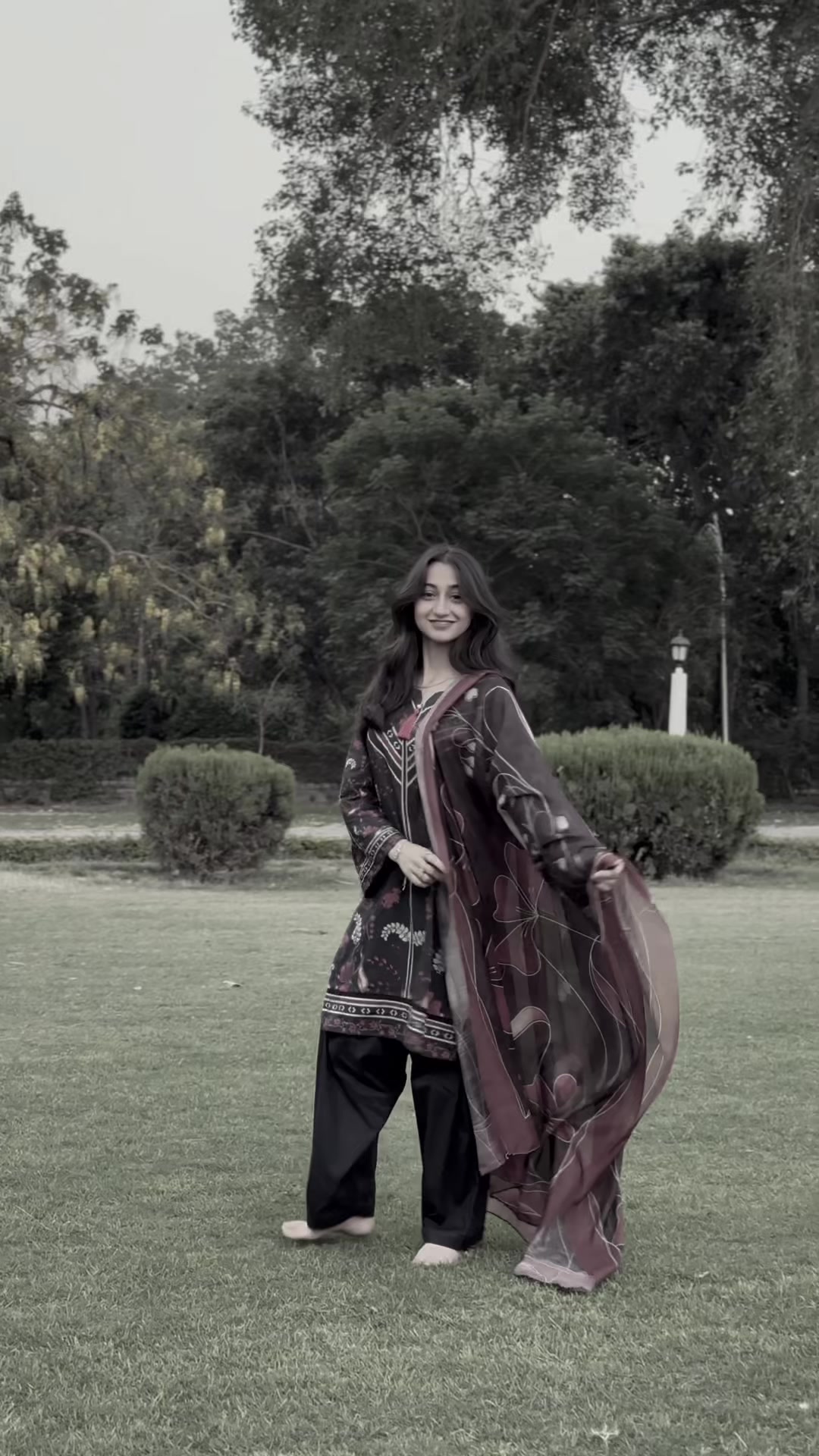 @Sana Khan💫