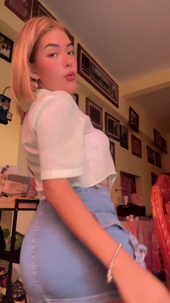 @Velita💗