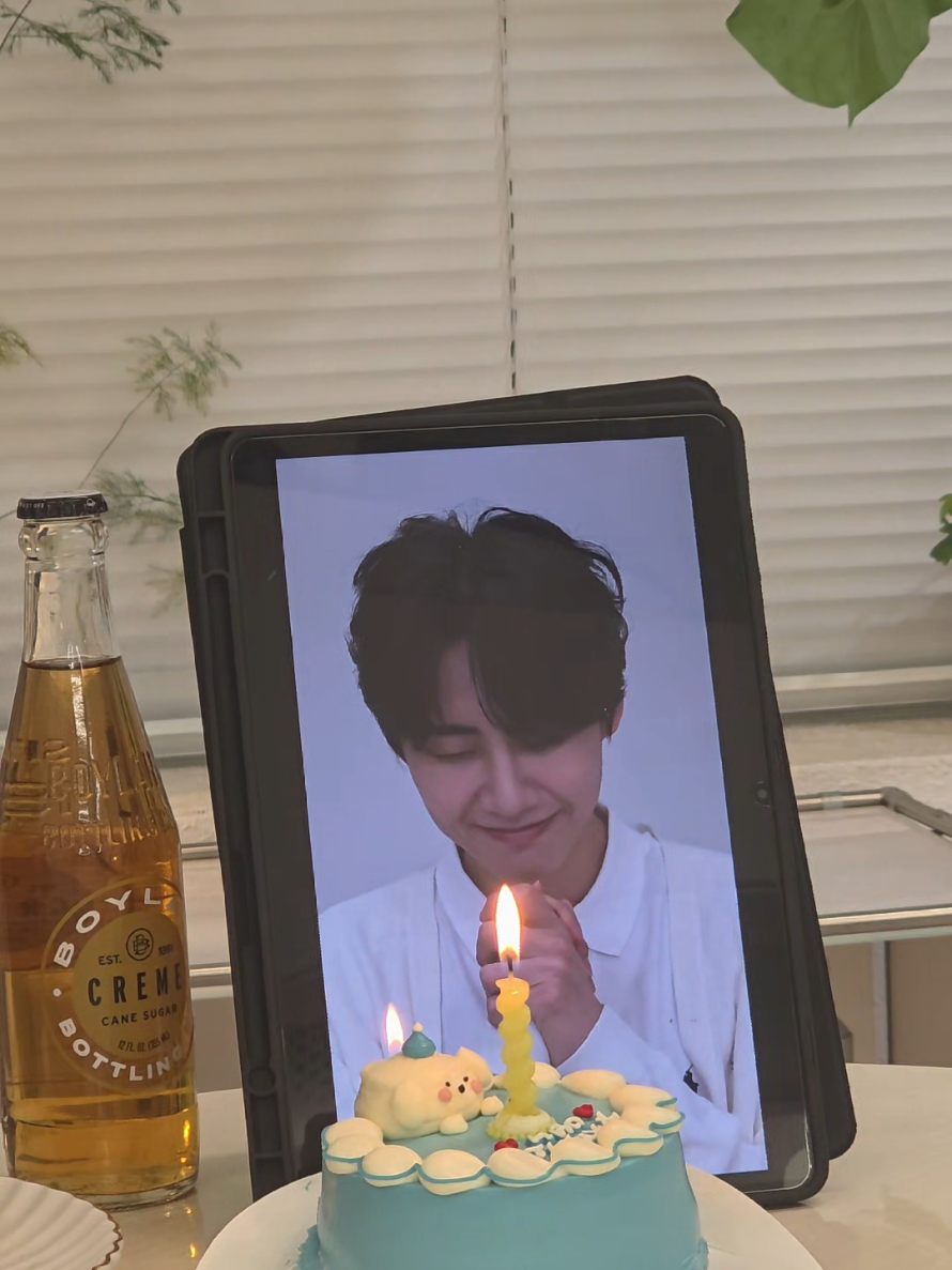@LEE JIN HYUK 이진혁