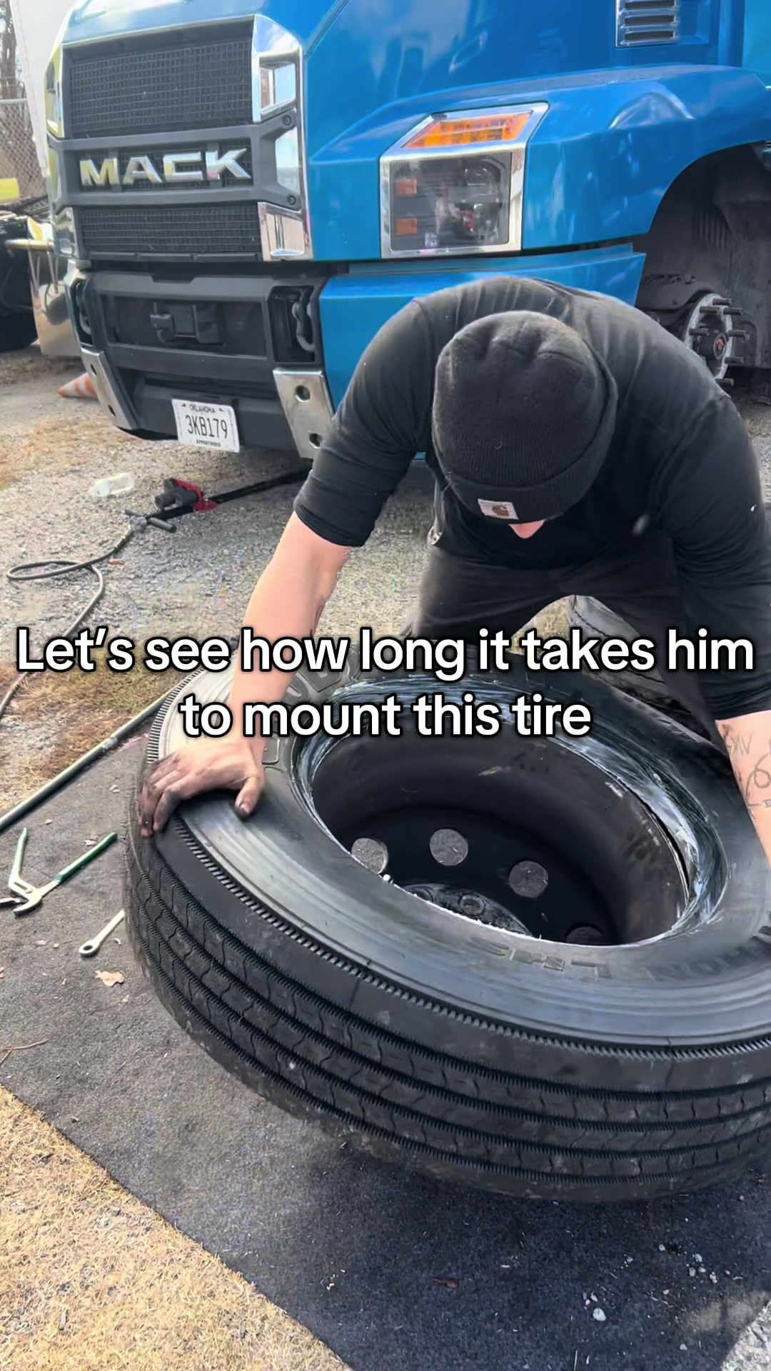 @Zoe | Mobile Mechanic Wife