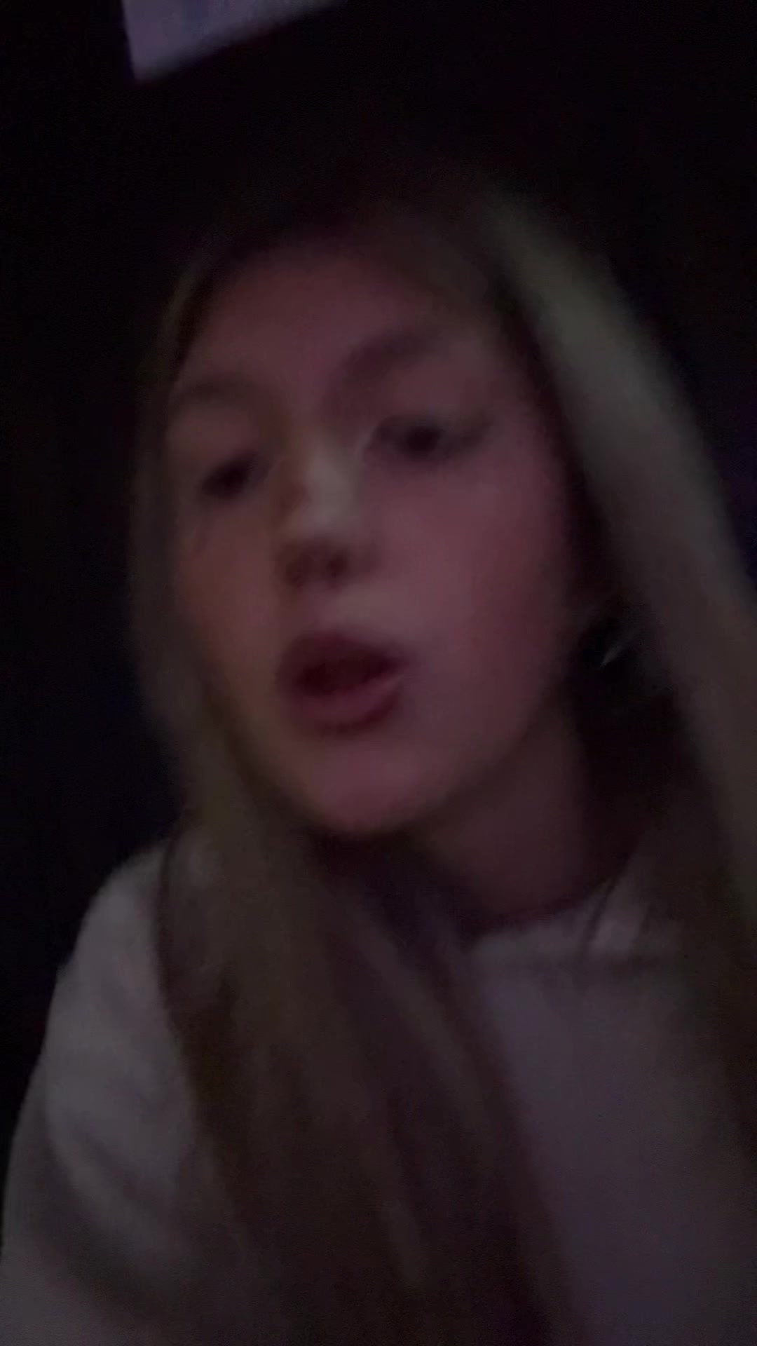 @vicky