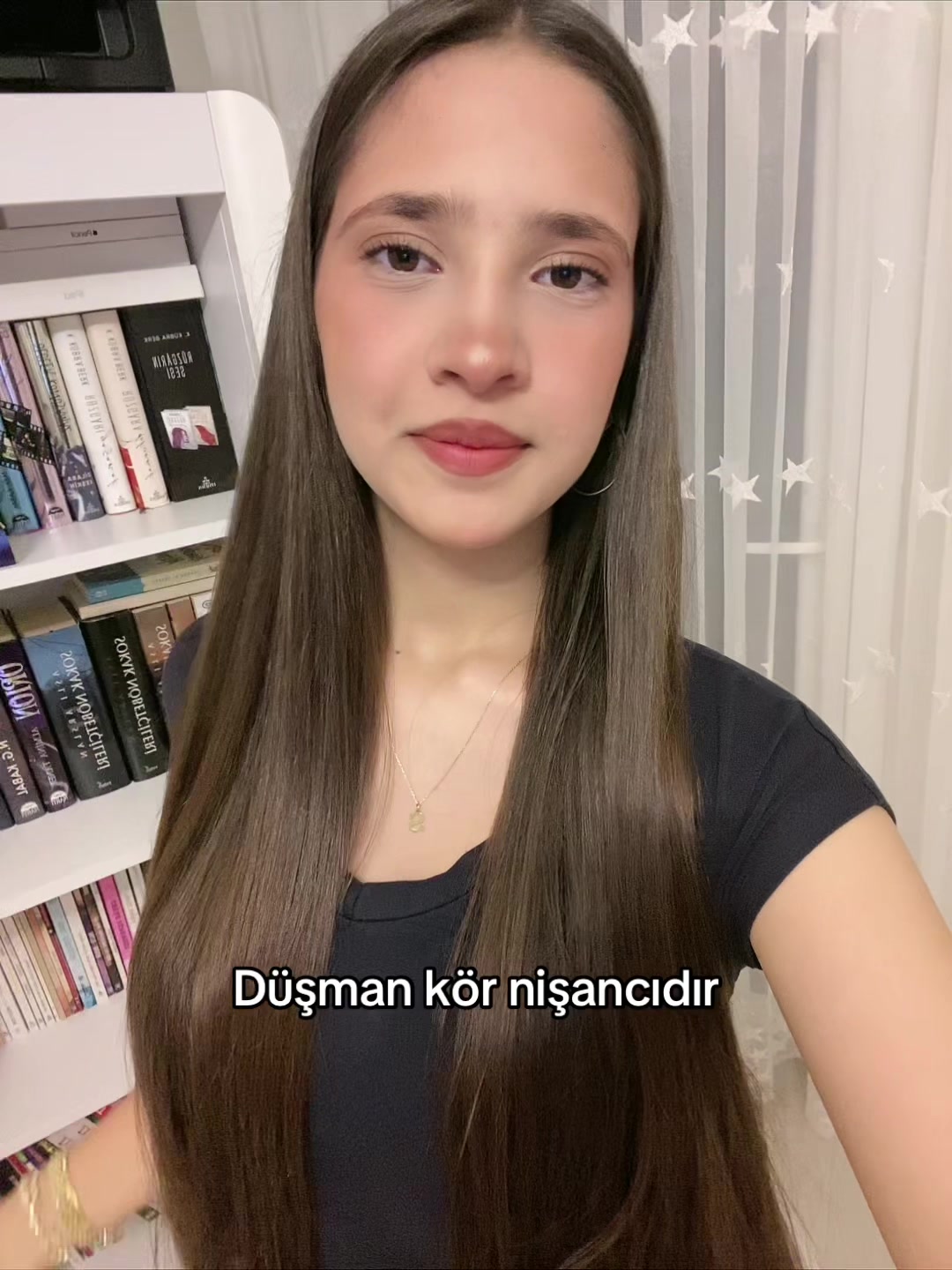 @Sude📚