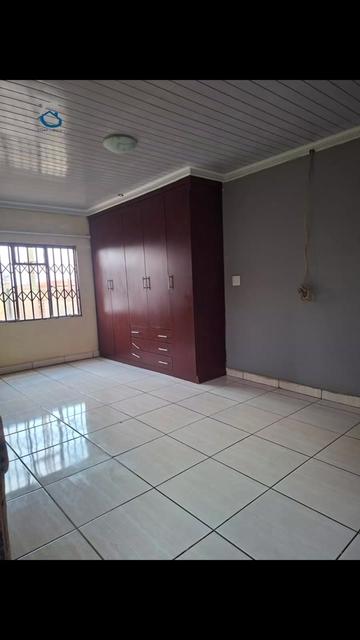 @eGet-A-Room