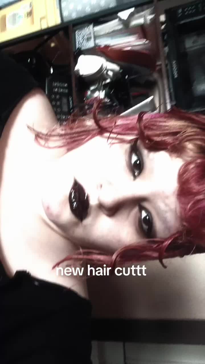 @×͜×I'ᗰ ᒍᑌՏT ᗩ ᗷᒪOᗷ×͜×