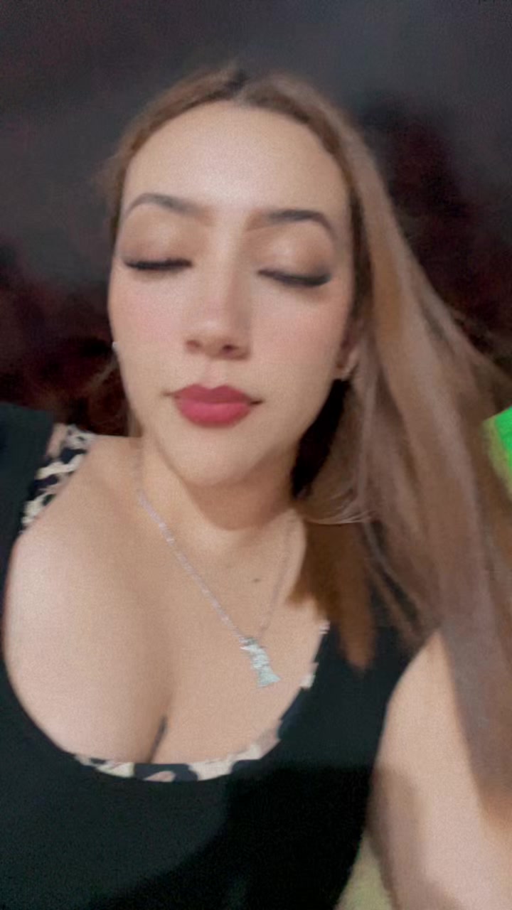 @Danni🤍👹