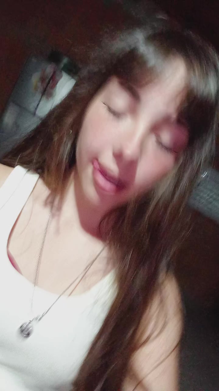 @valennn