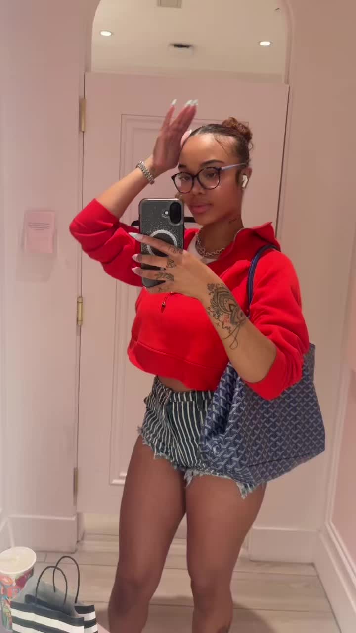 @whymanilol