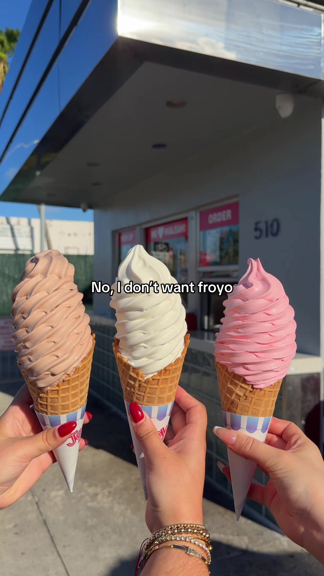 @Charlie&rsquo;s Ice Cream