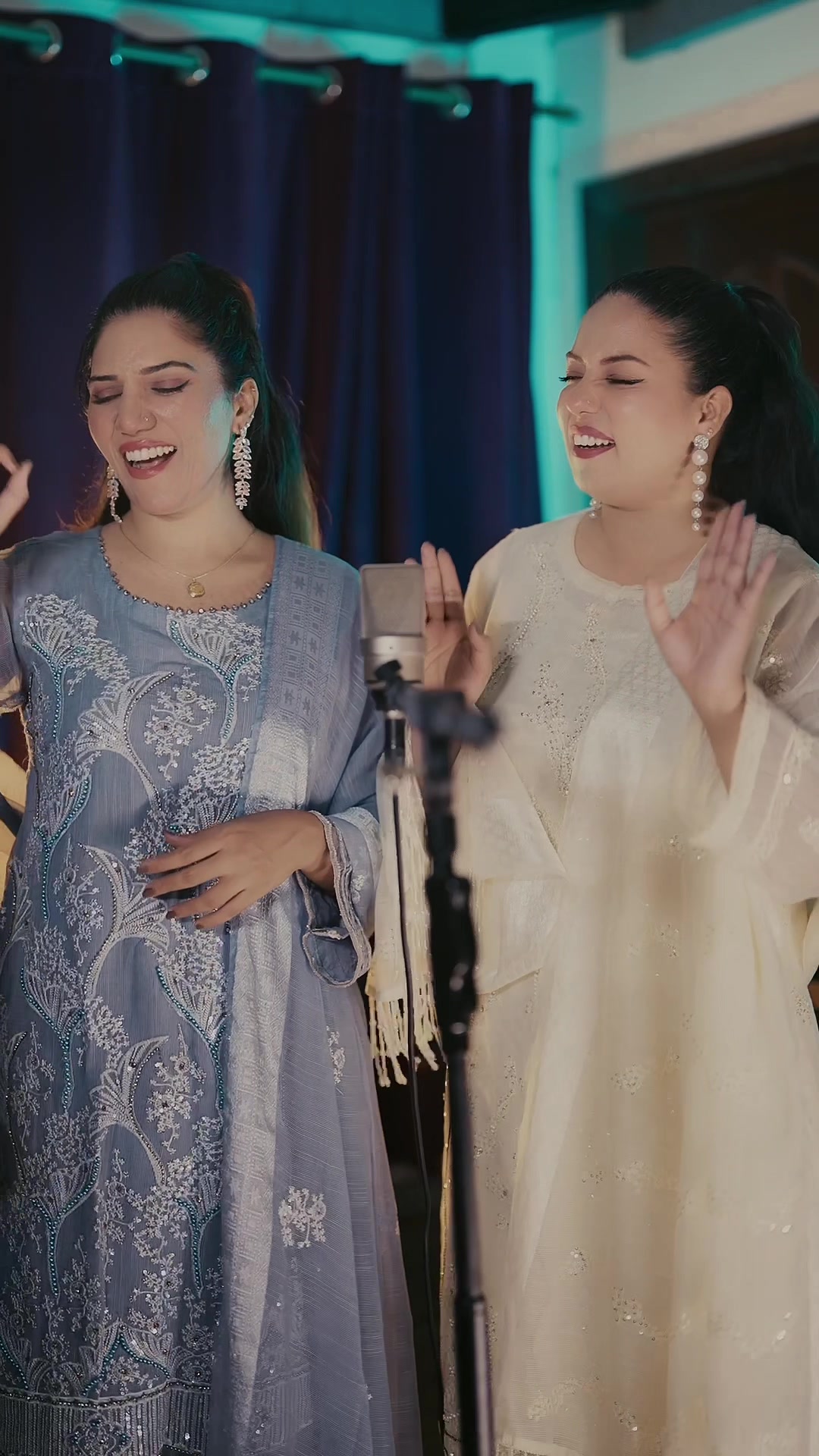 @Manwa Sisters ✅