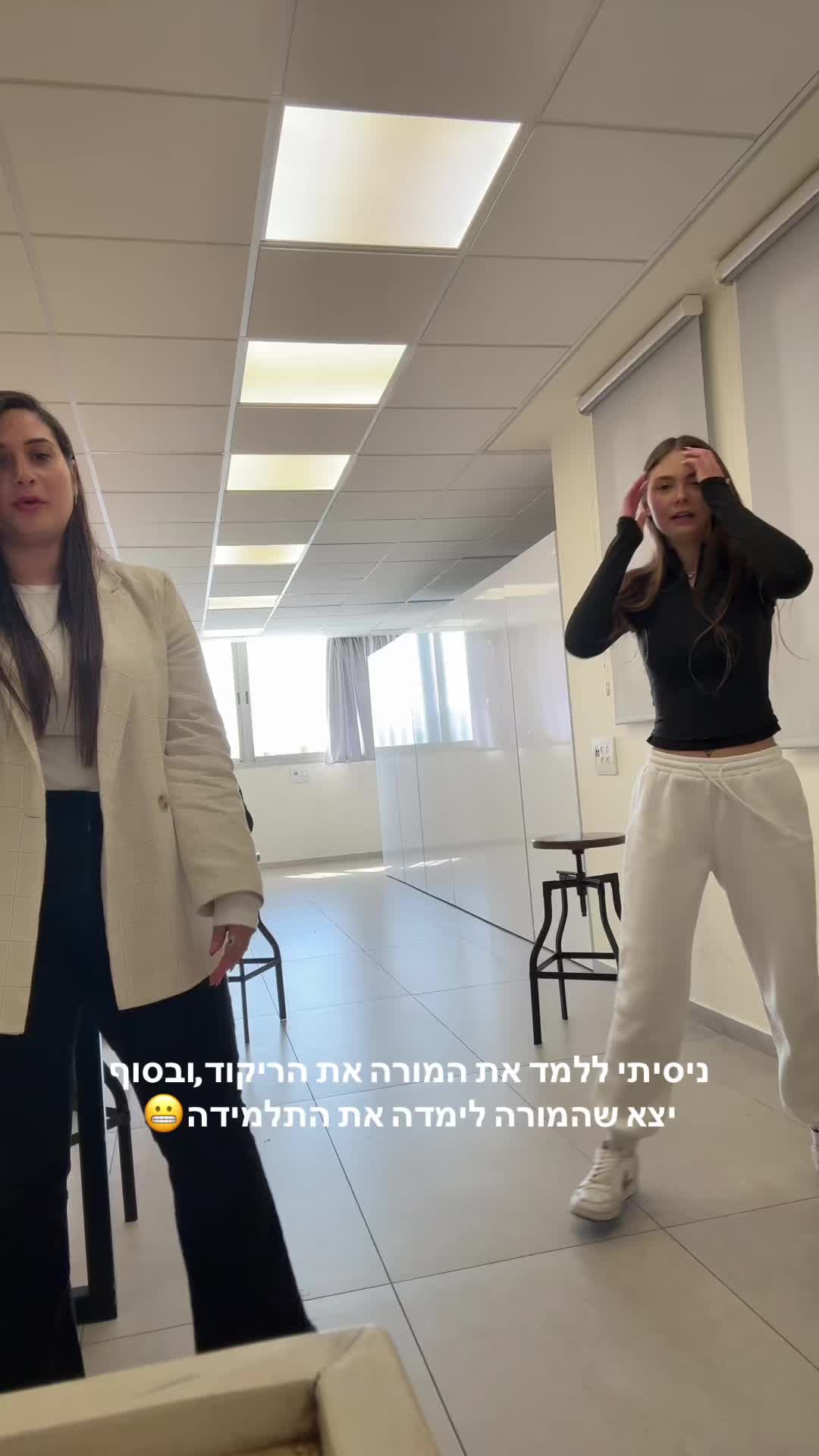 @liiiza
