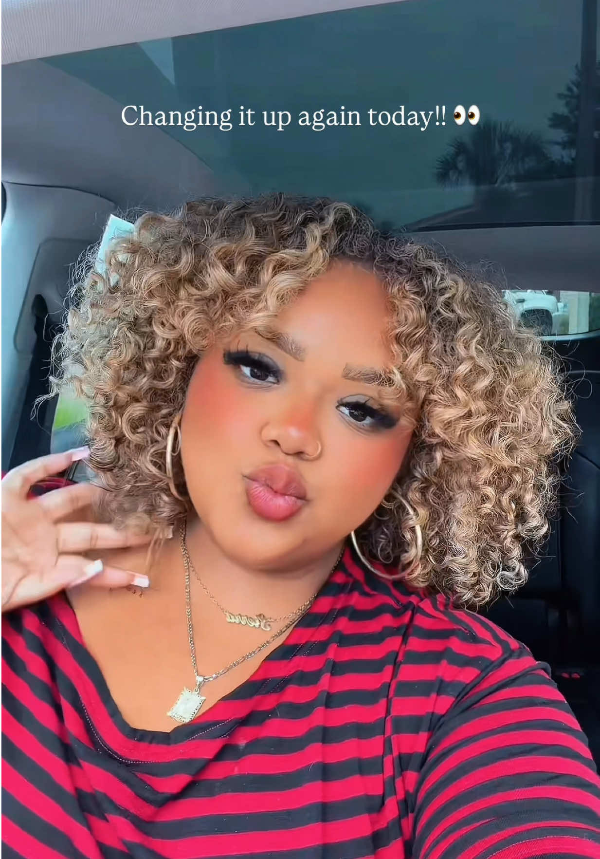 @Curlyheadsierra 💗