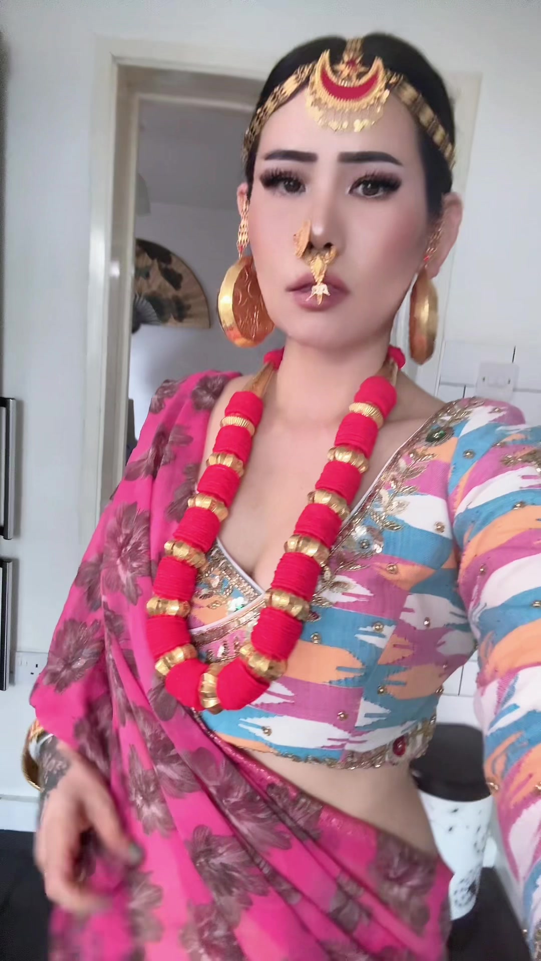 @Amira limbu🇬🇧🇳🇵