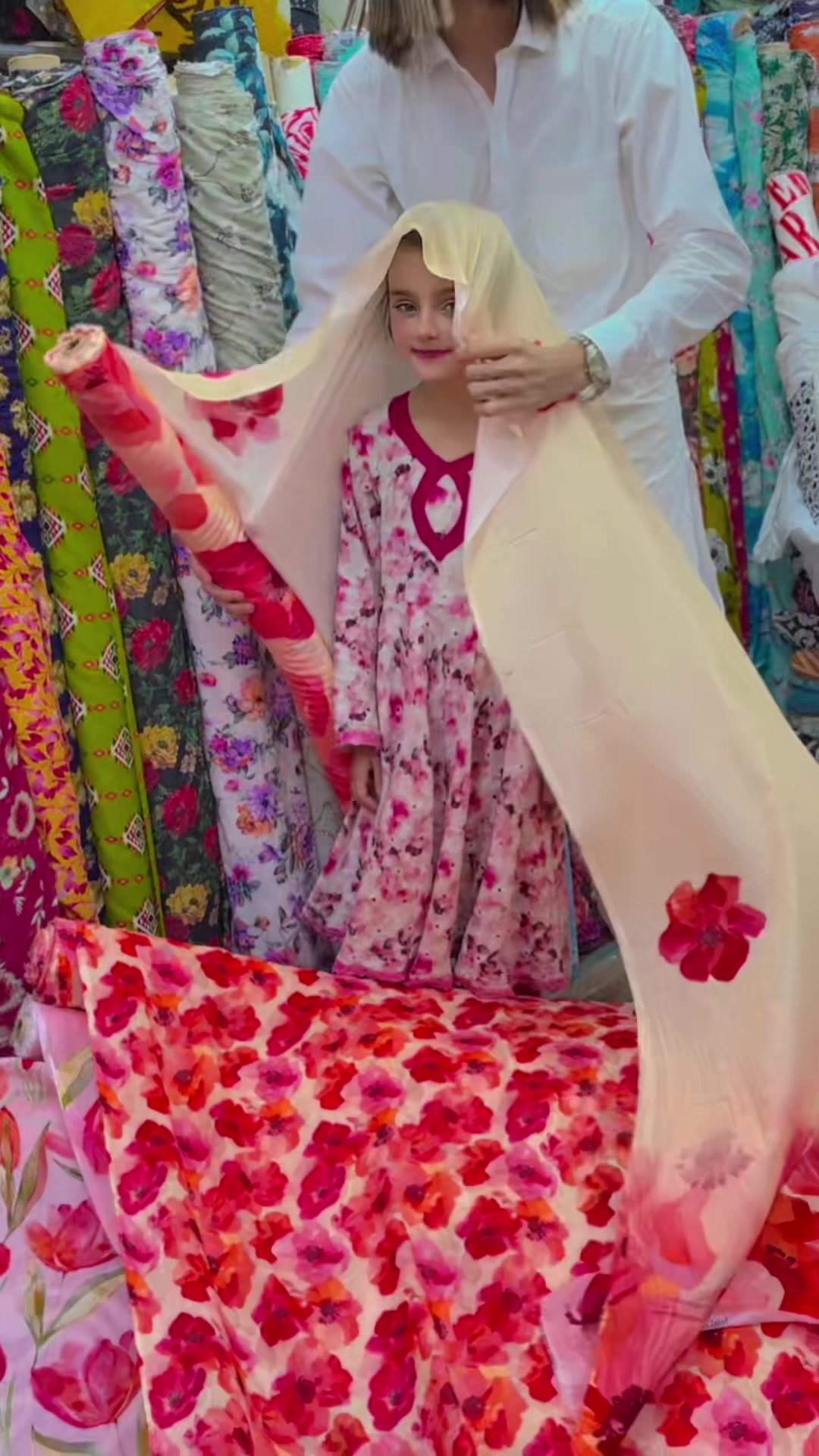 @🦋❤️Riaz Fabrics ❤️🦋