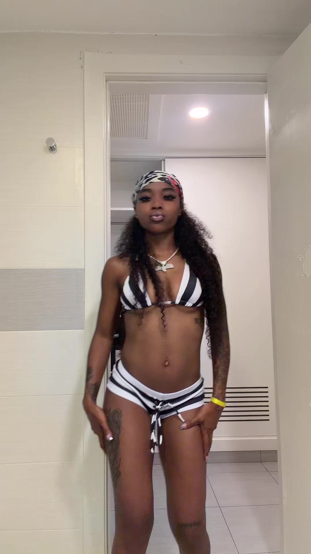 @babyju 😋🍾