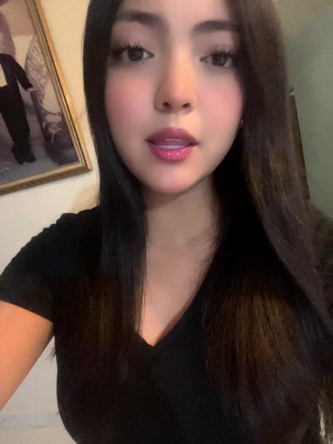 @x_naily