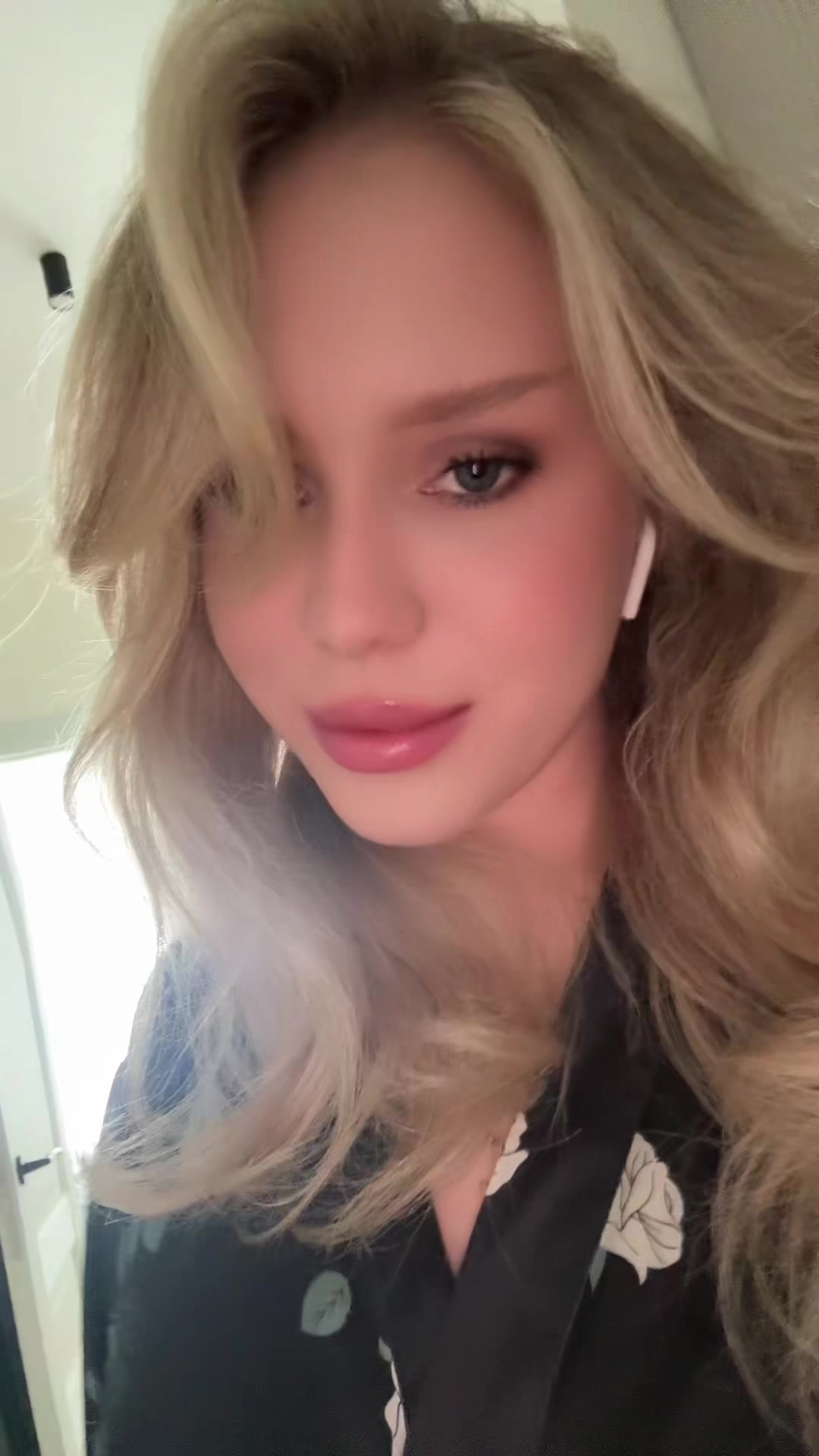 @zhezhelelya