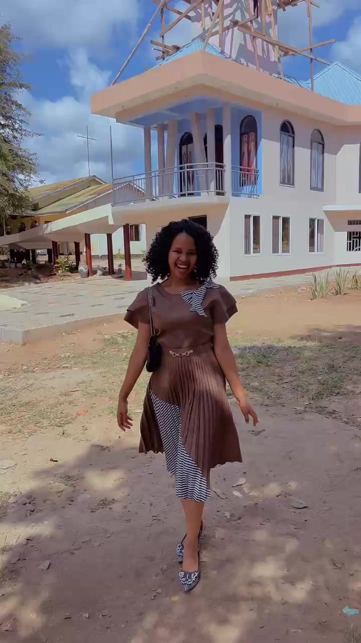 @Curly18