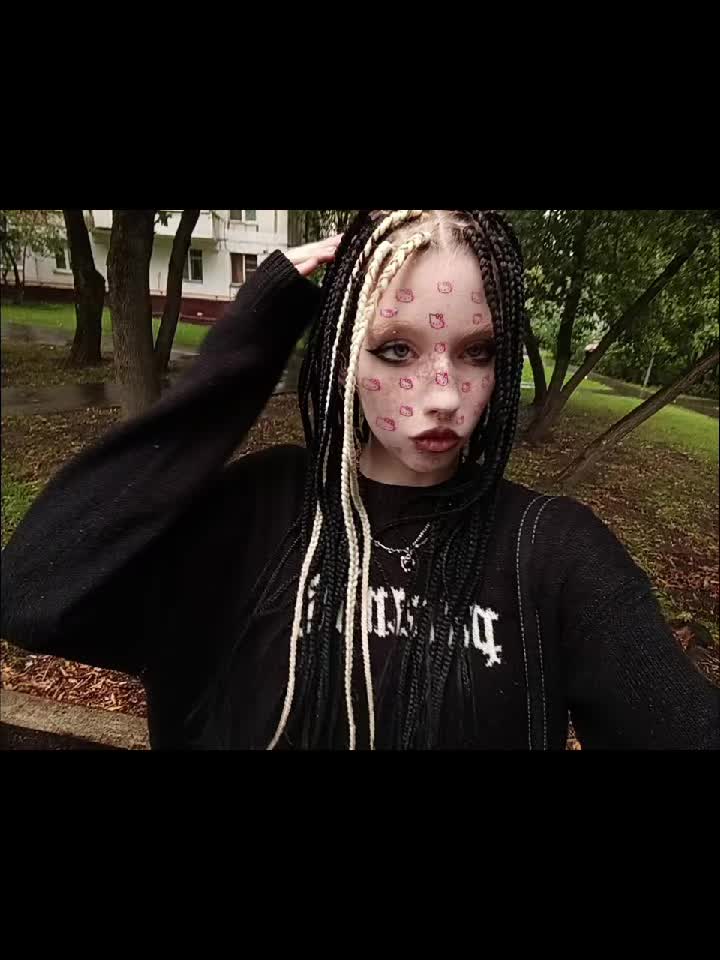 @кто я?👹