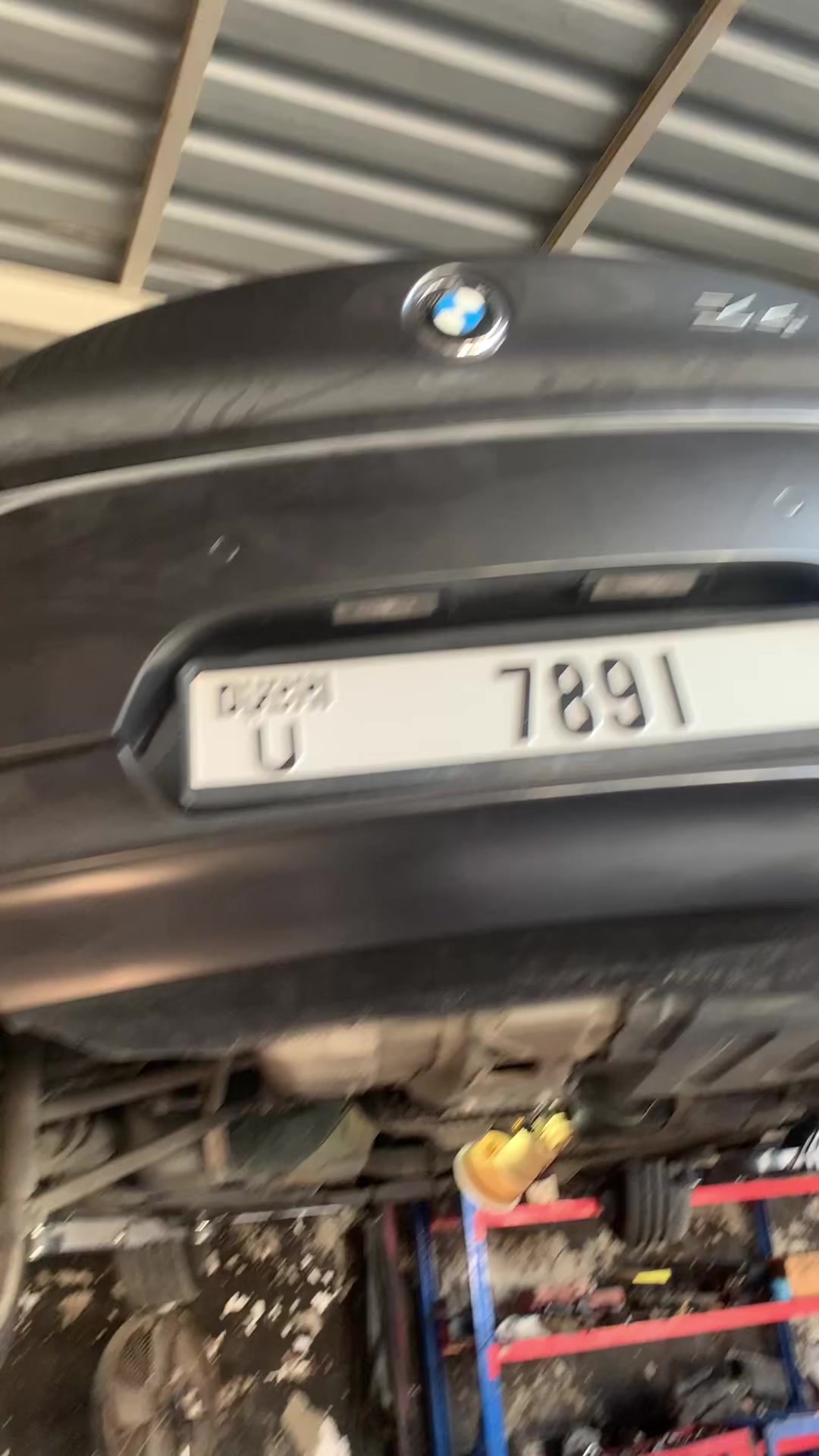 @️
