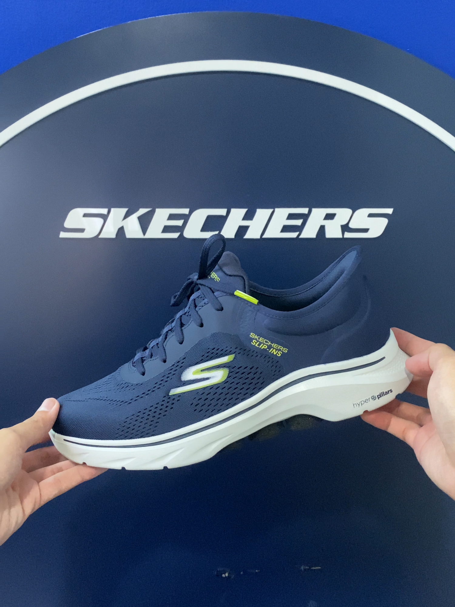 @SKECHERS MY FASHION