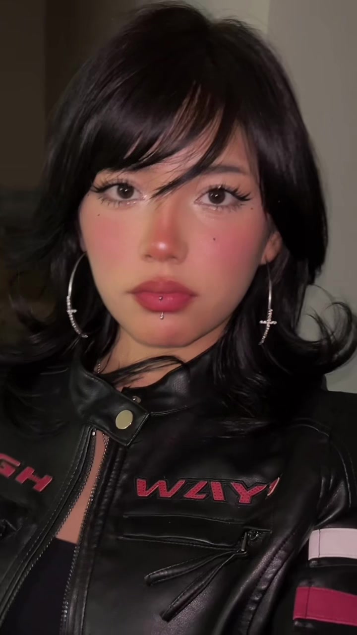 @Miku🕷️