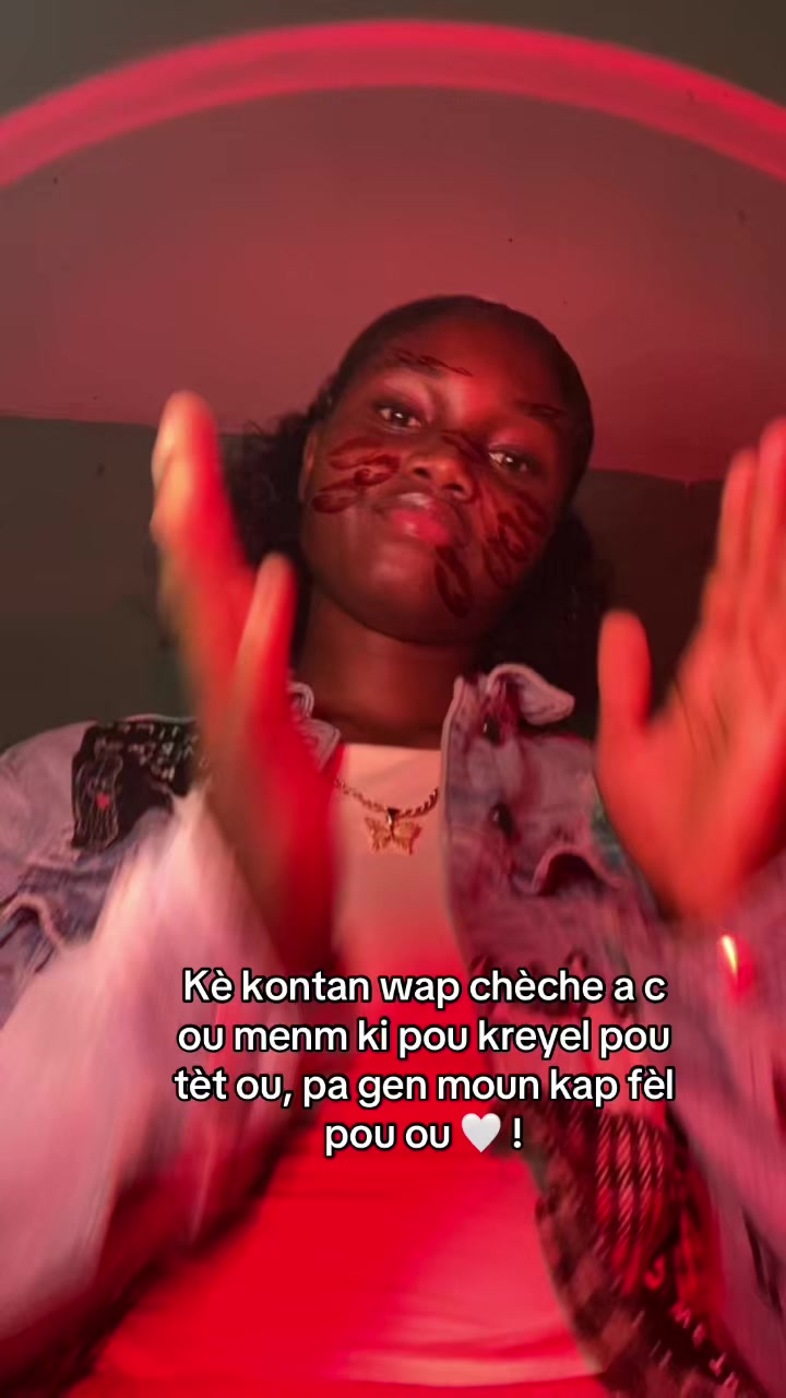@Loue✨💕