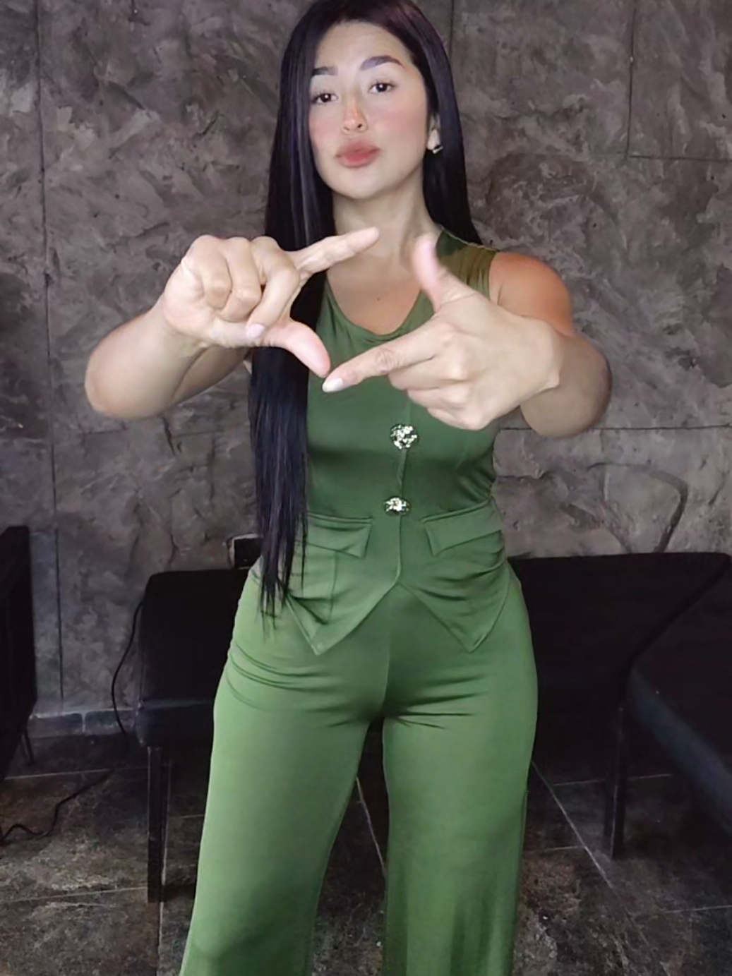 @•GRACE MIRELLA • MUJER ICONNIC