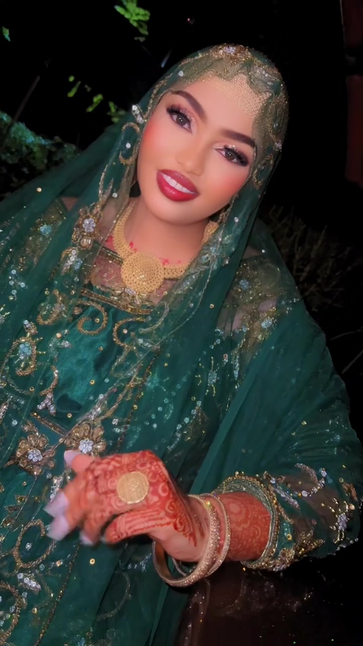 @Cadeyow’s make-up