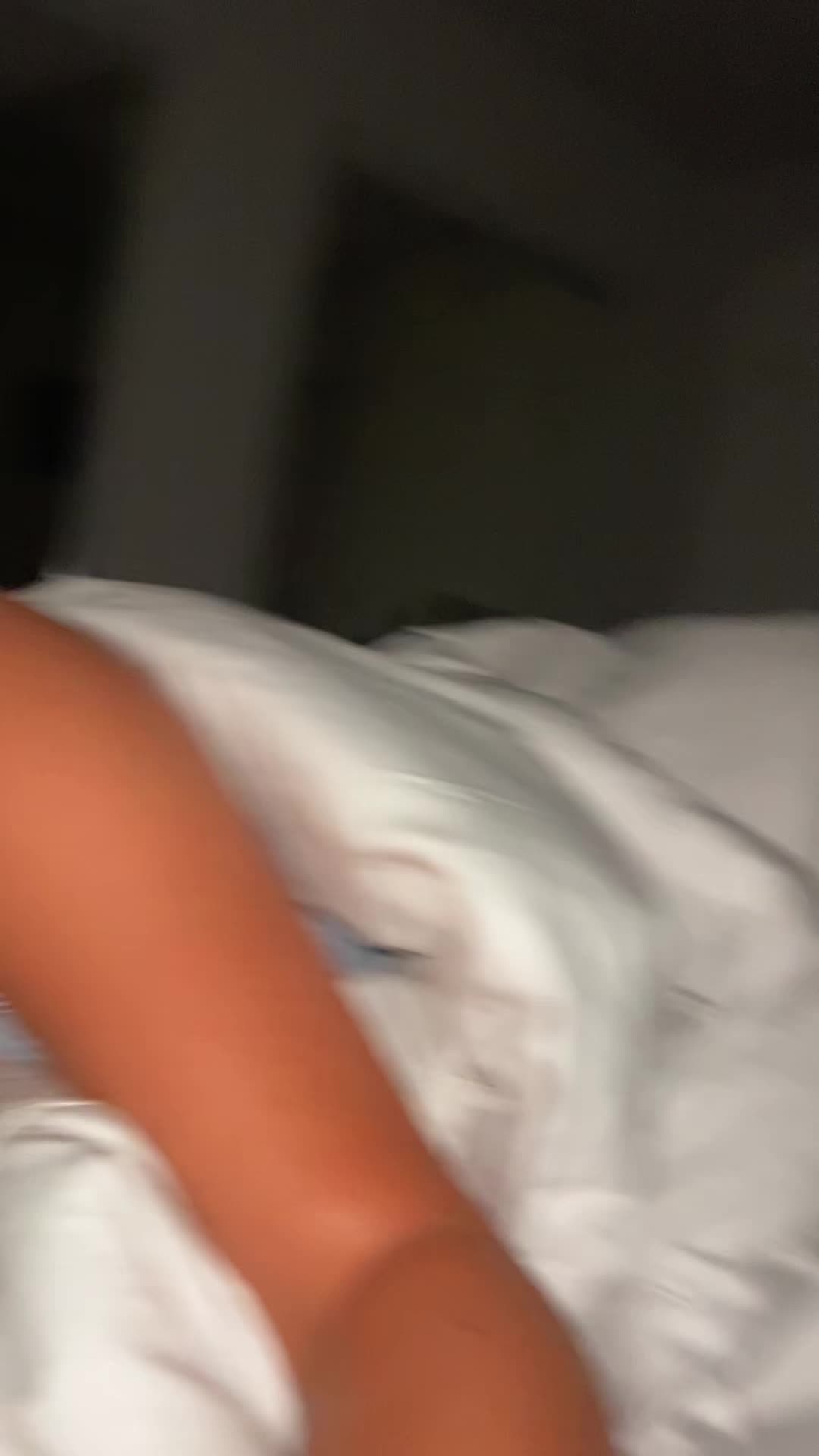 @Elle
