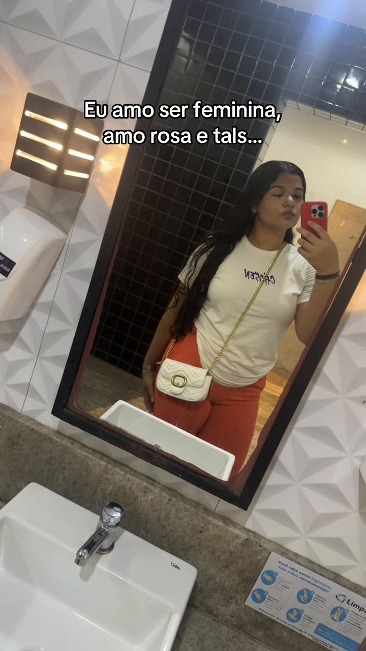 @Nicolly Vicent 🇦🇹