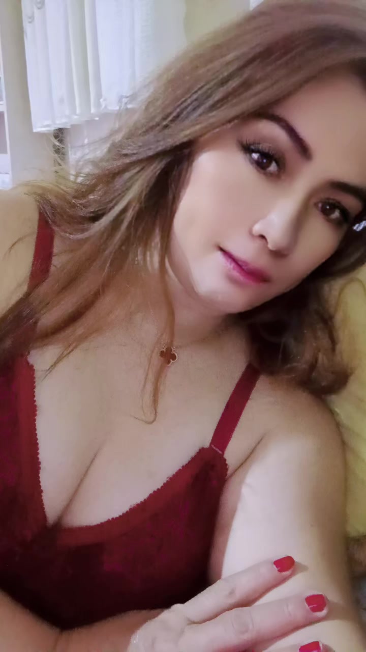 @AKHIRA BRITNY PARKER