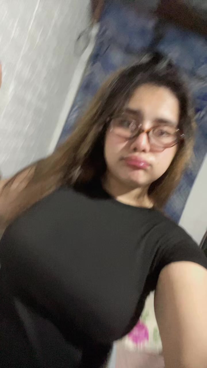 @Nicole