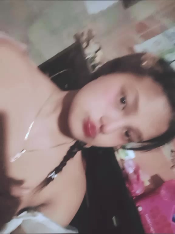 @Isabel Ramirez 🌸💨🫧