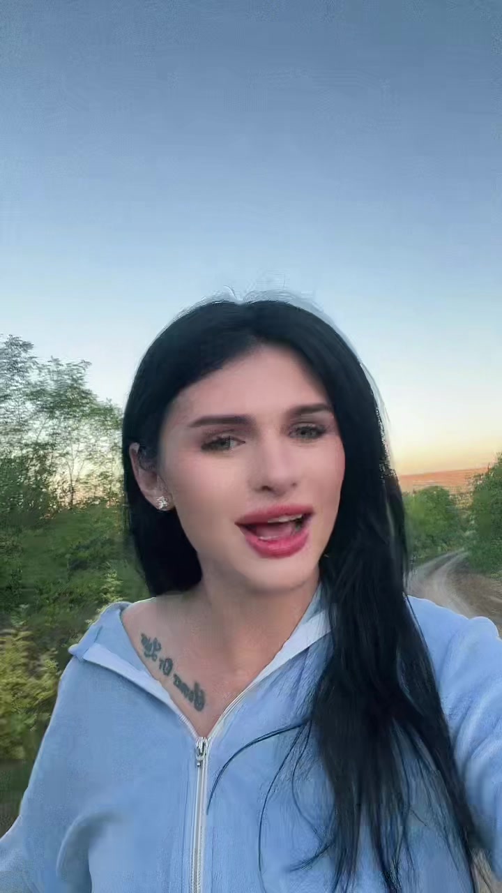 @sweet_krisri