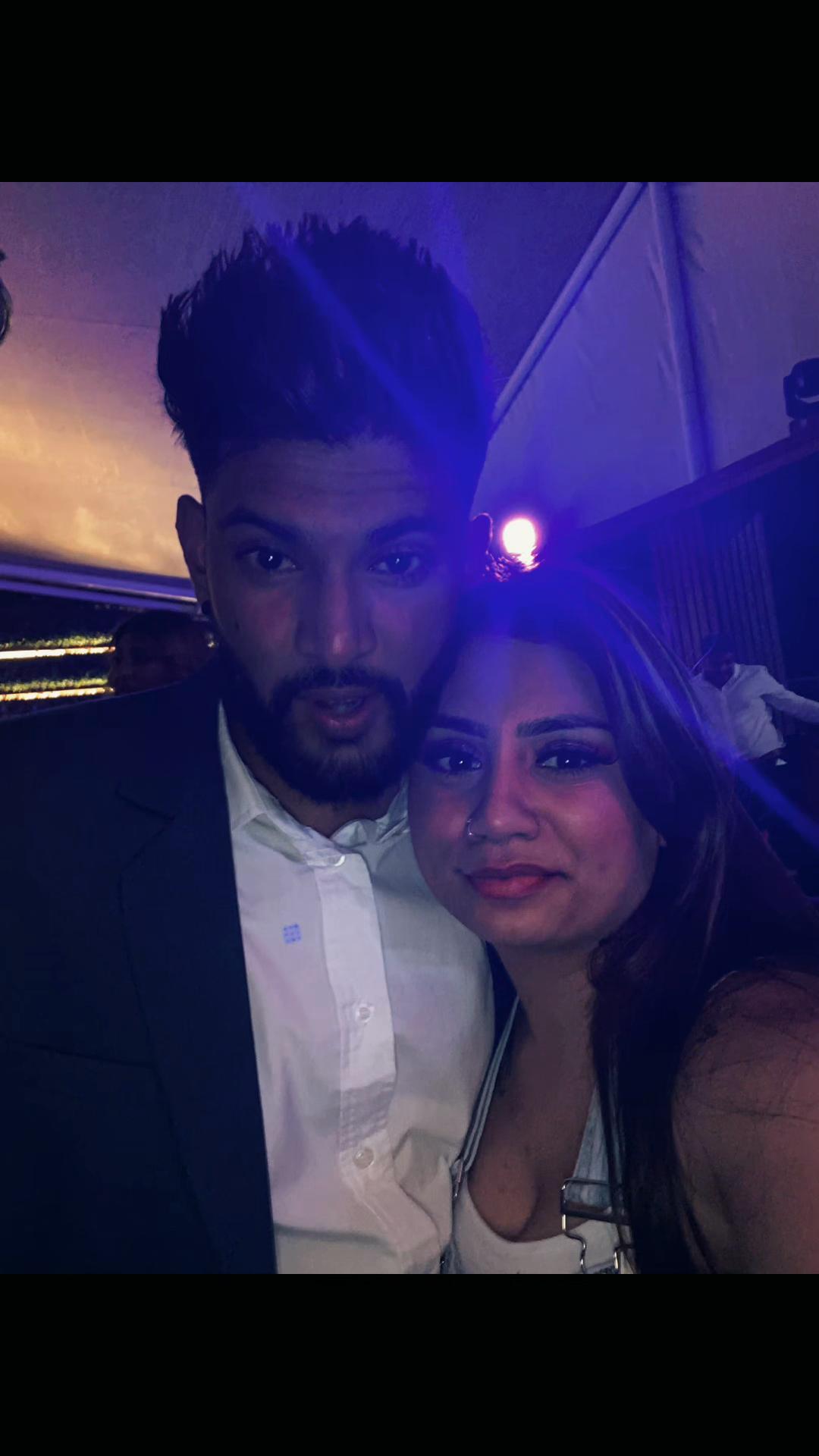 @content.with.shakira