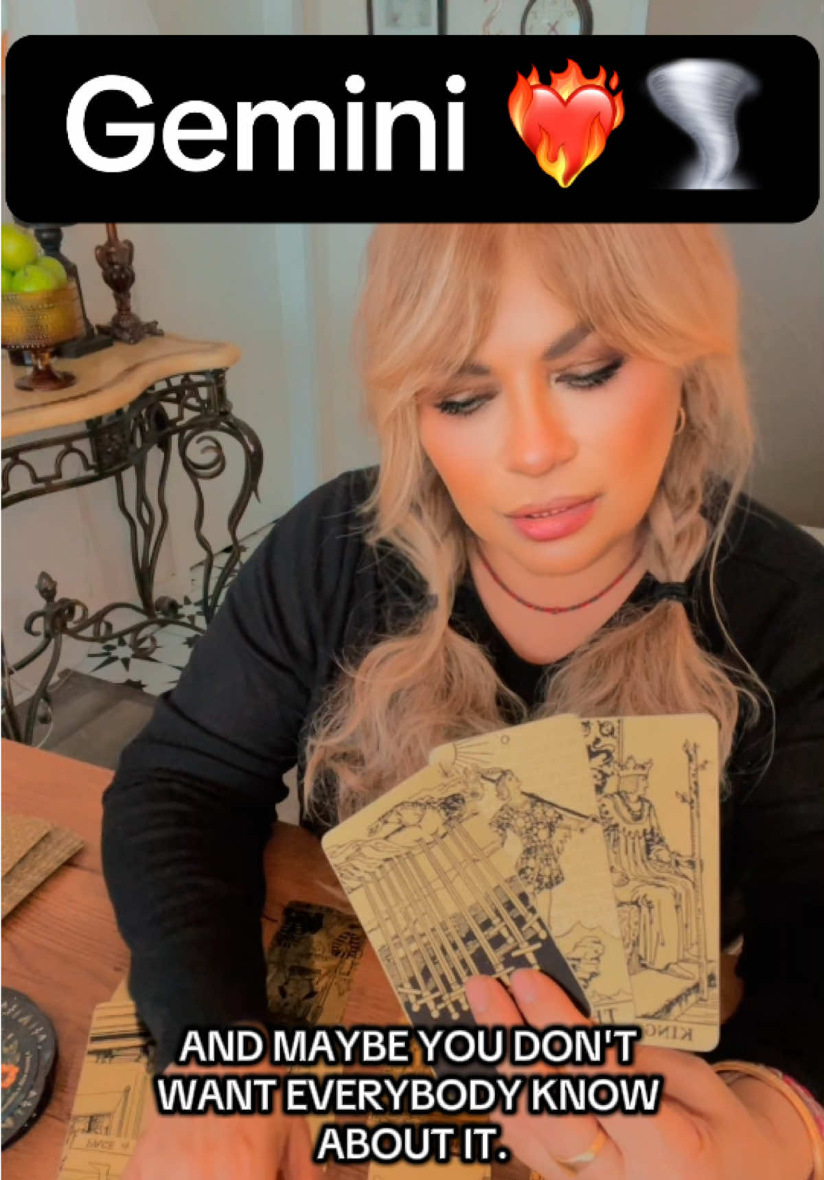@Green Apple Tarot