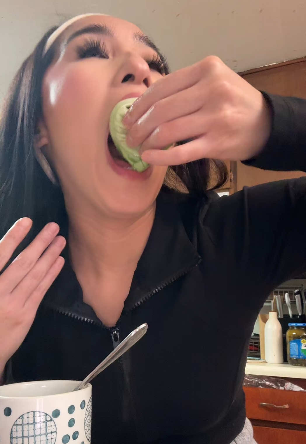 @AsianChickLily