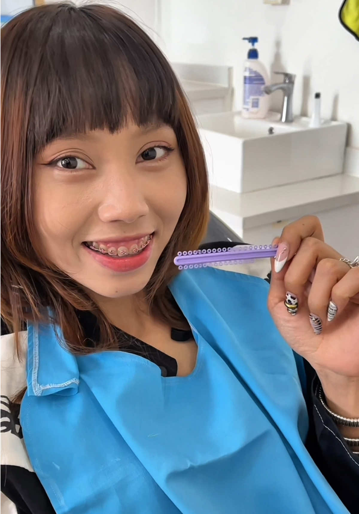 @BRIGHT SMILE DENTAL HOSPITAL