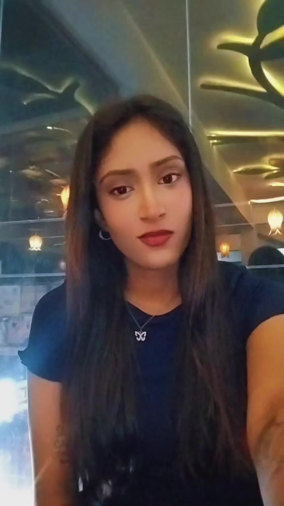 @Kavi Girl (කවී)💋