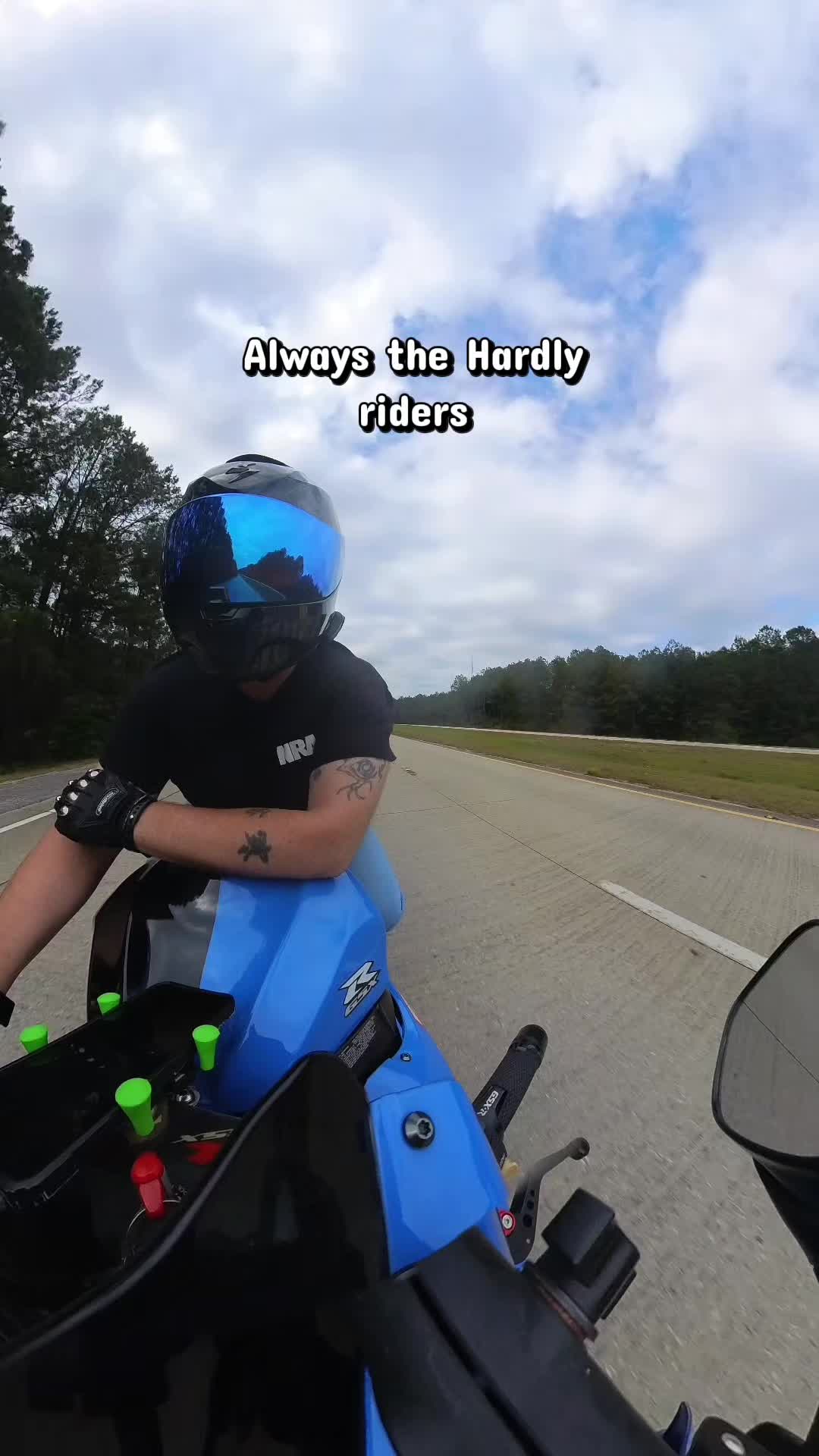 @Gixxer_chill😎