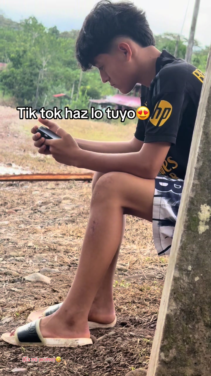 @MITZUE TAMAYO 04