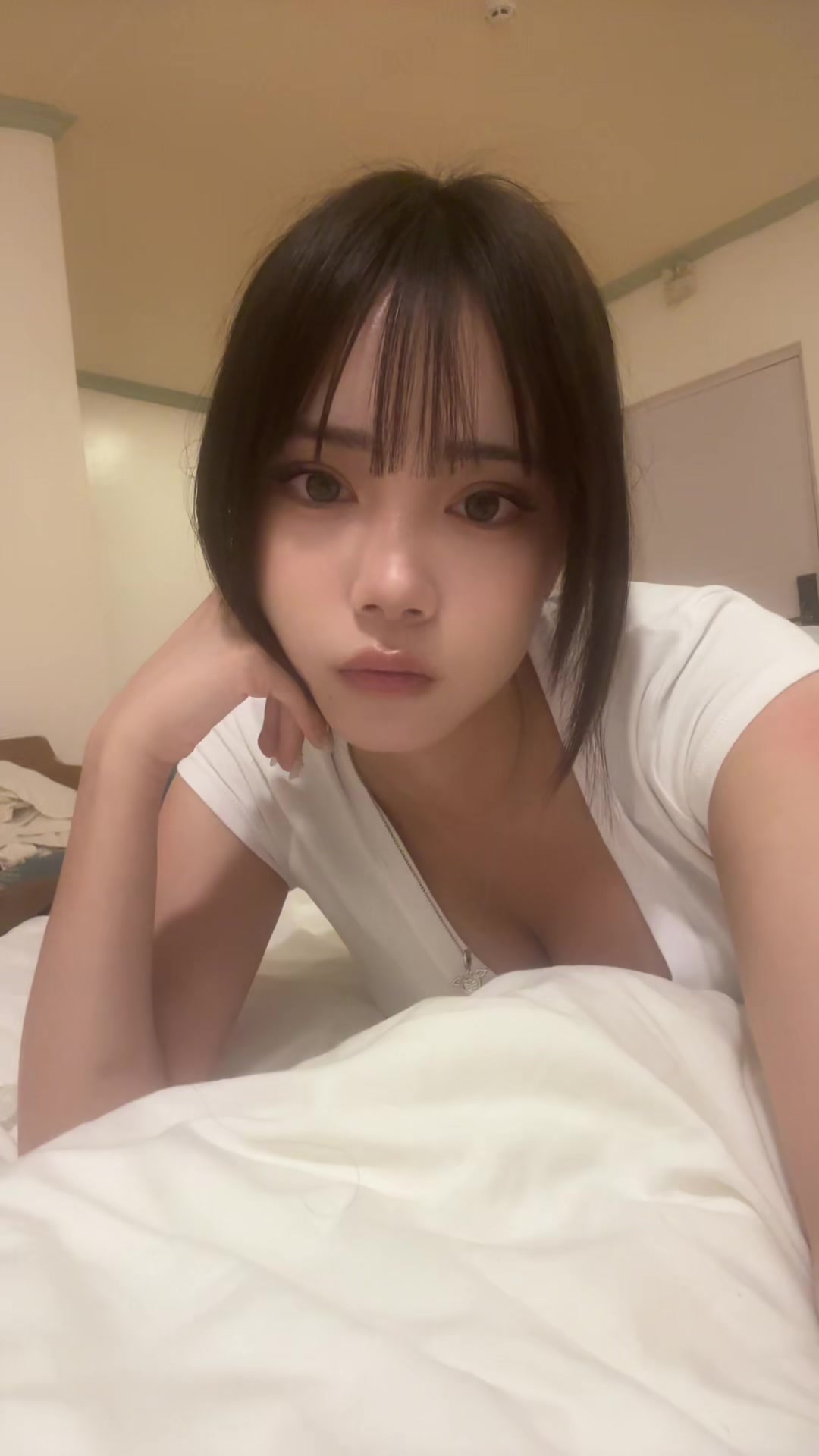 @ななみ