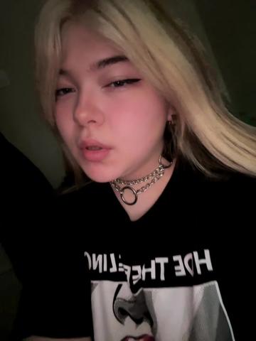 @Vikkilove