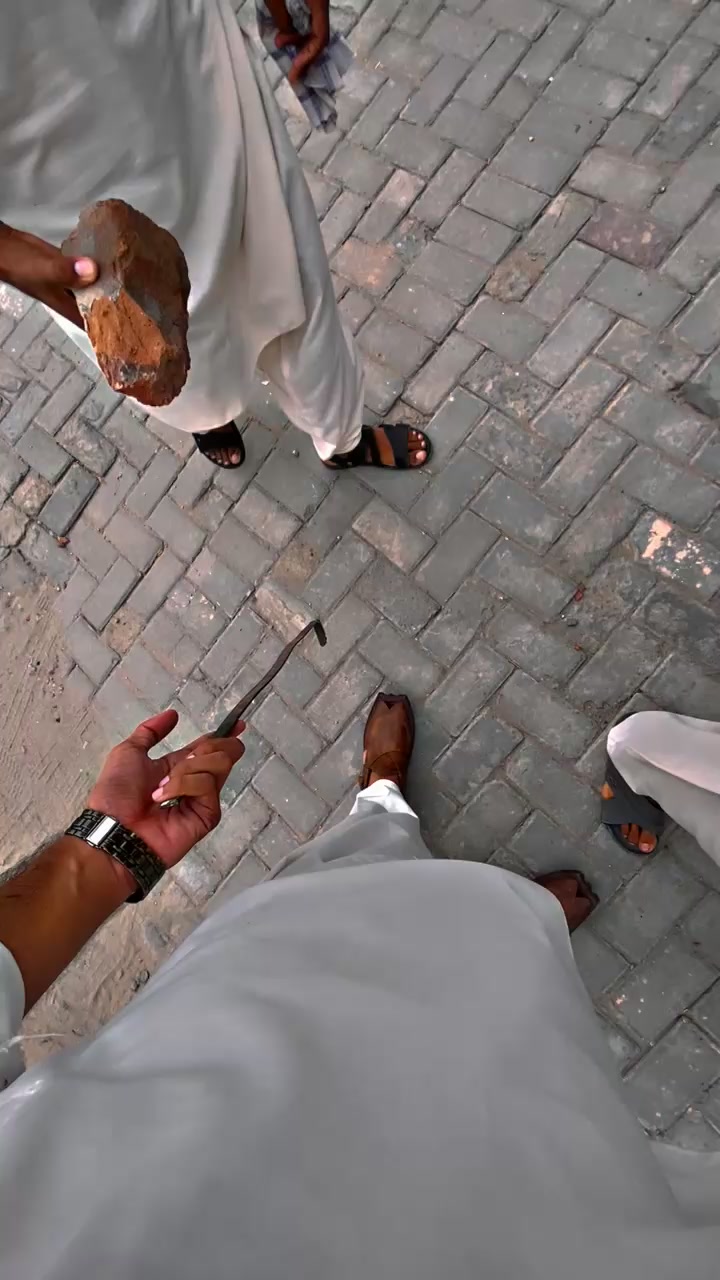 @ʟɪꜰᴇ_ᴏꜰ_ꜱʜᴀᴍɪɪ🥂🚩