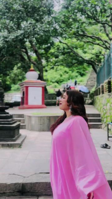 @Shreya🧿